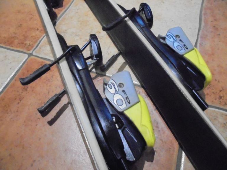 narty-rossignol-cut-104-170cm-z-wiazaniami-model-cut-104