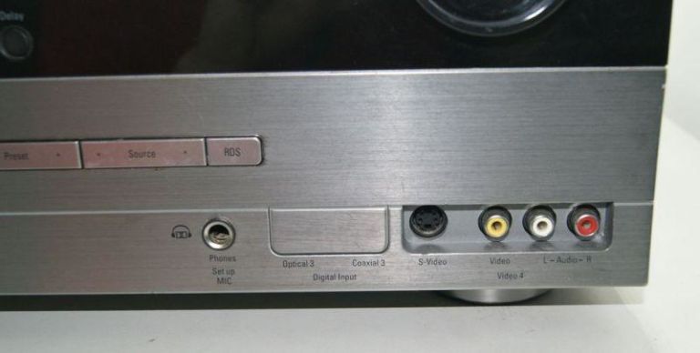 ZABÓJCZY AMPLITUNER HARMAN /KARDON AVR-247 HDMI