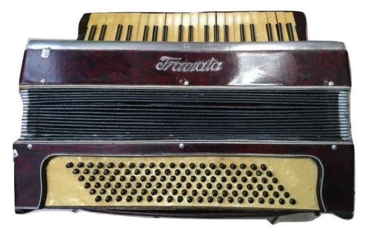 akordeon-traviata-120-basow-do-naprawy-kod-producenta-0000