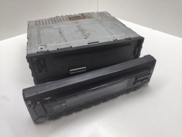 RADIO KENWOOD KDC 3024