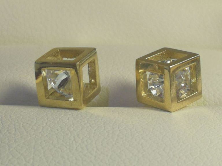 nowe-zlote-kolczyki-585-237-kostki-3d-z-cyrkonia-raciborska-3-sk-gliwice