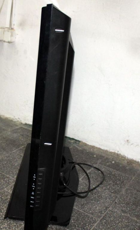 TELEWIZOR LG 42LC41 TV 42 CALE + PILOT