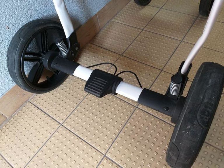 profesjonalny-wozek-dzieciecy-kolor-wielokolorowy