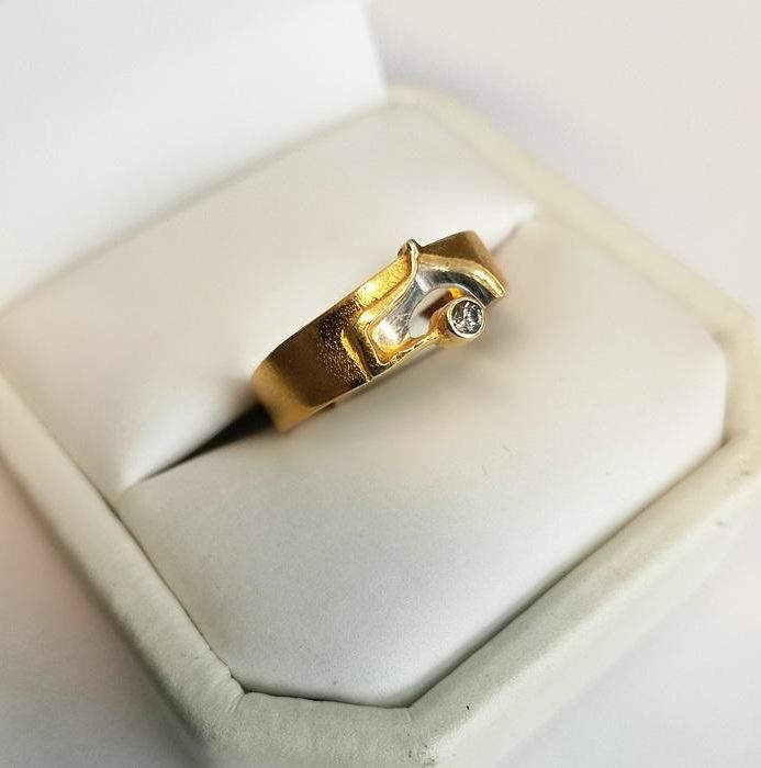 zloty-pierscionek-z-malym-diamentem-gorczewska-200-warszawa