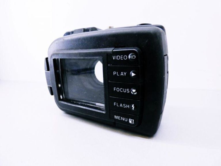 obudowa-wodoodporna-do-aparatu-sealife-dc1400-sredzka-28-wroclaw