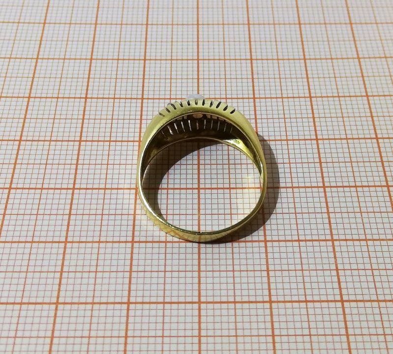 bardzo-ladny-zloty-pierscionek-585-kamien-inny-kamien