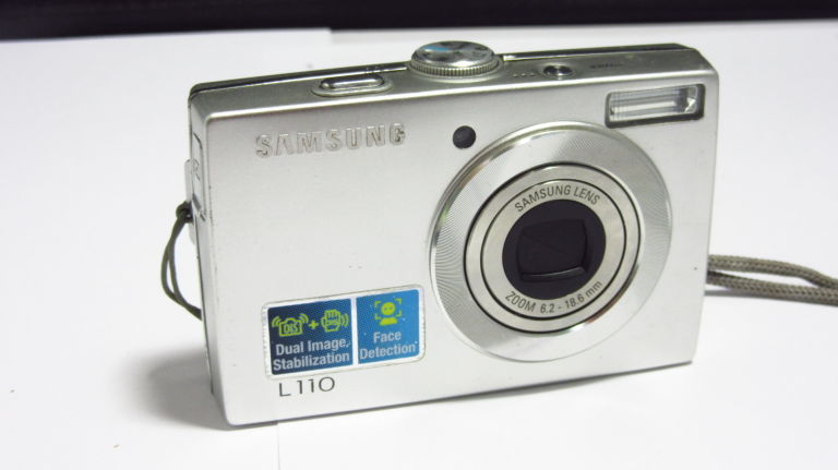 aparat-samsung-l110-etui-at-okazja-rozdzielczosc-1
