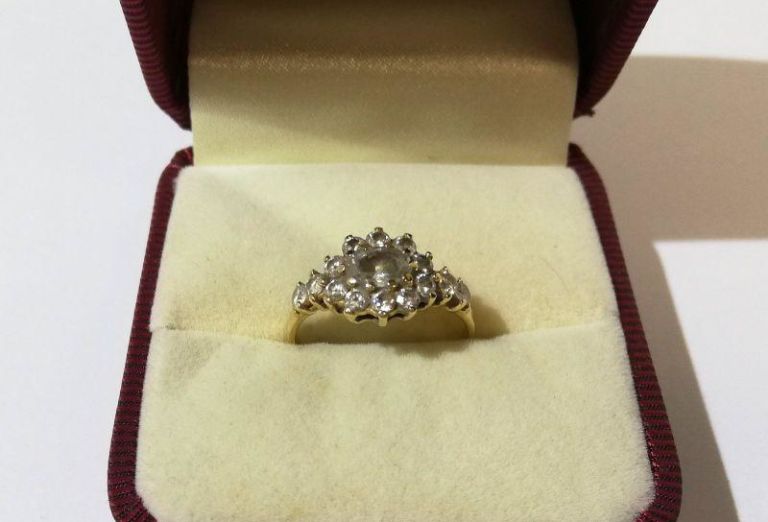 sliczny-zloty-pierscionek-pr585-pilsudskiego-47-drezdenko