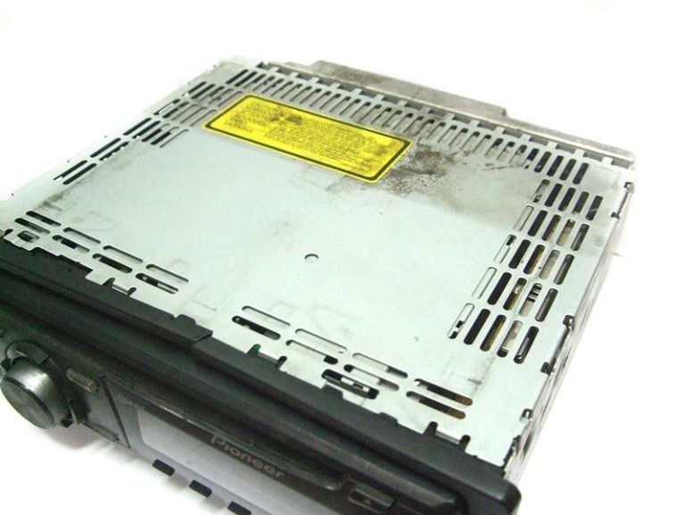 RADIO SAMOCHODOWE PIONEER DEH-1000E CD RDS 4X50W