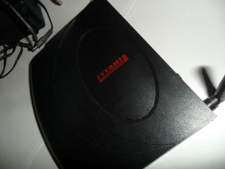 router-pirelli-netia-dd9ef81-liczba-portow-lan-rj-45-8