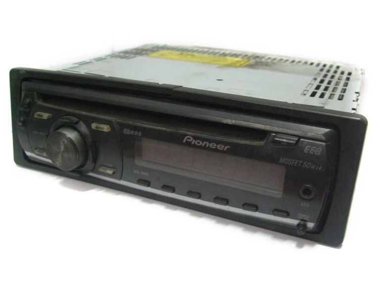 RADIO SAMOCHODOWE PIONEER DEH-1000E CD RDS 4X50W