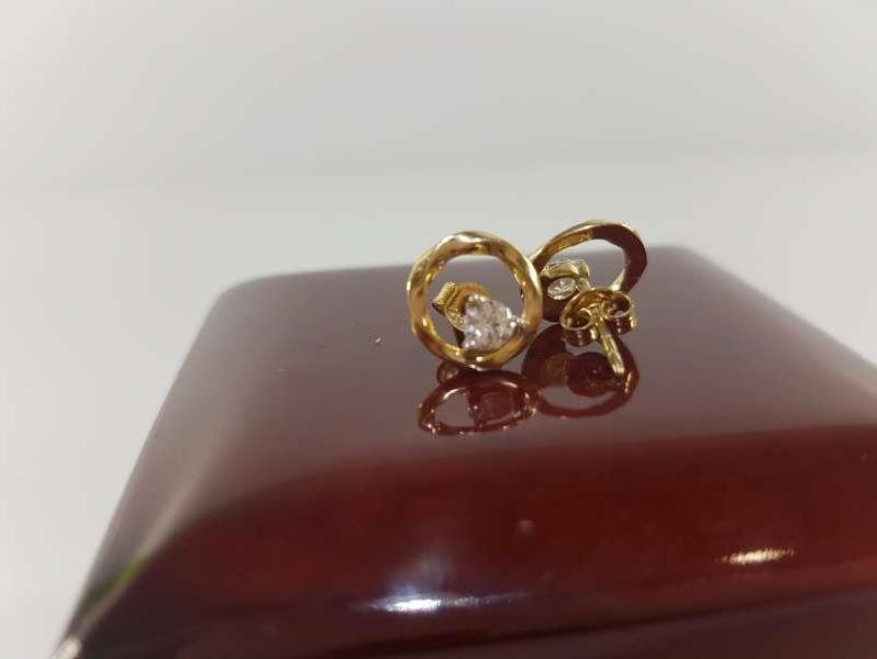 nowe-zlote-kolczyki-z-cyrkonia-p333-132g-sztyft-kolor-dominujacy-zloty