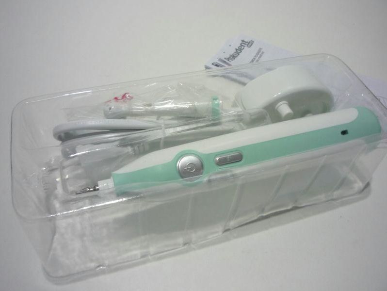 elektryczna-szczoteczka-do-zebow-prokudent-med-kolor-dominujacy-bialy