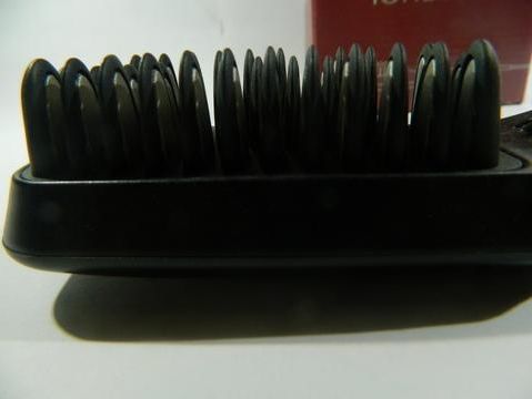 elektryczna-szczotka-prostujaca-do-wlosow-iondict-material-wlosia-brak-informacji