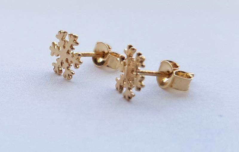 zlote-kolczyki-w-ksztalcie-sniezki-pr585-090g-cechy-brak