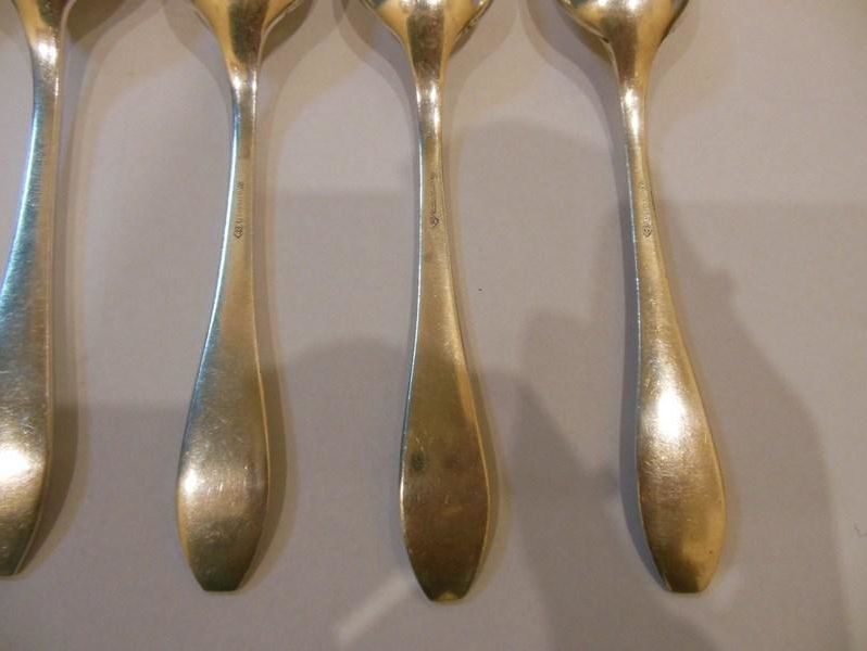 lyzeczki-deserowe-j-fraget-w-pudelku-od-loombard-krakowska-6-rawa-mazowiecka