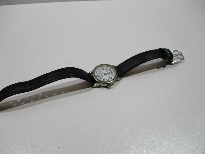 zegarek-perfect-japan-9492088-rodzaj-analogowe