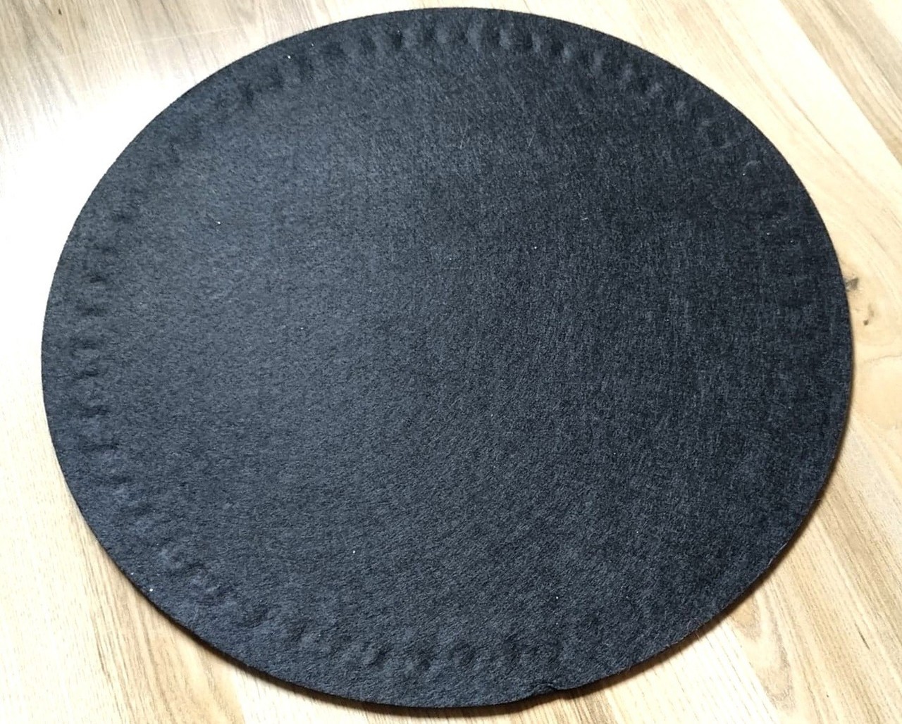 podkladka-czarna-home-and-you-stan-nowy