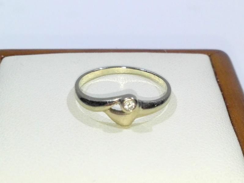 piekny-pierscionek-biale-zloto-z-oczkiem-585-140g-ean-gtin-024051000109