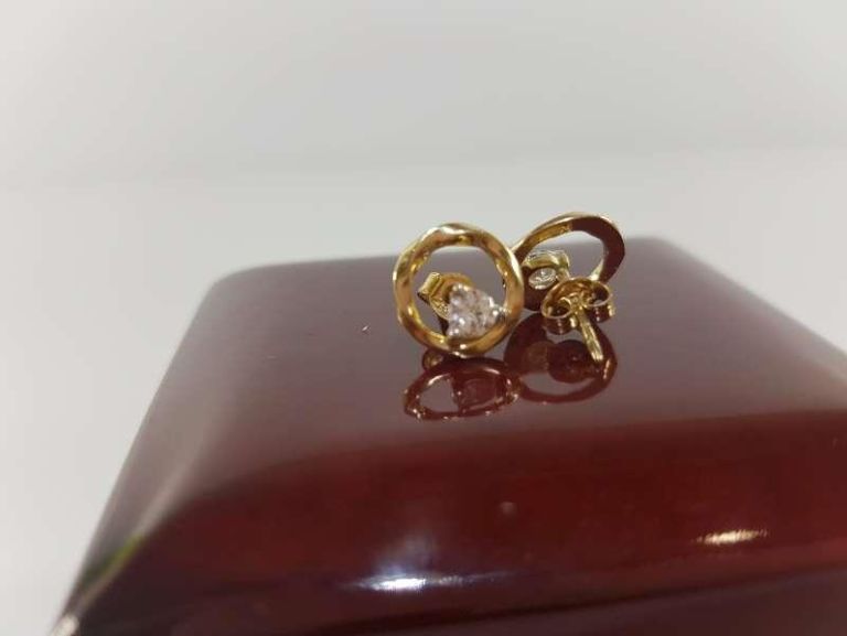 nowe-zlote-kolczyki-z-cyrkonia-p333-132g-sztyft-kolor-dominujacy-zloty