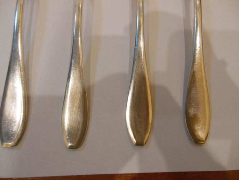 lyzeczki-deserowe-j-fraget-w-pudelku-od-loombard-krakowska-6-rawa-mazowiecka