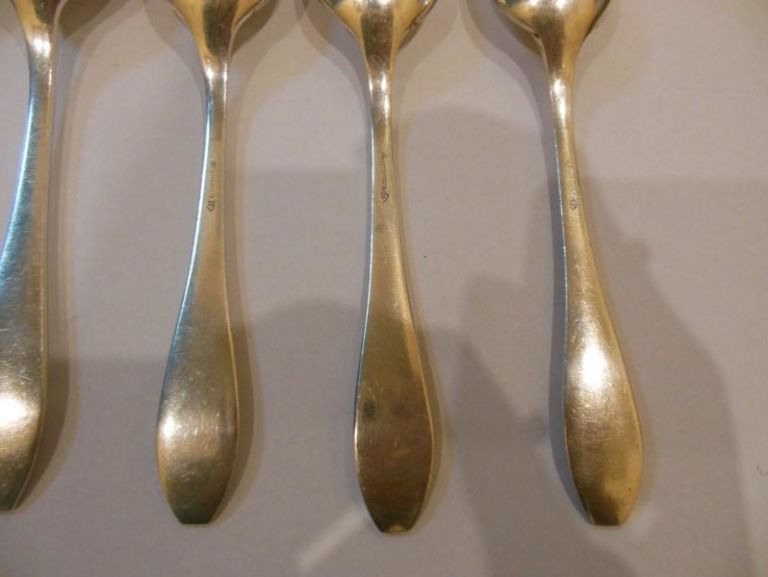 lyzeczki-deserowe-j-fraget-w-pudelku-od-loombard-krakowska-6-rawa-mazowiecka