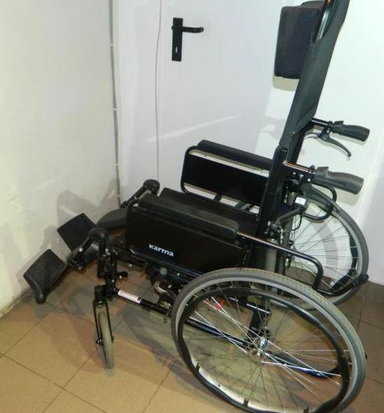 wozek-inwalidzki-karma-km-5000-stan-uzywany