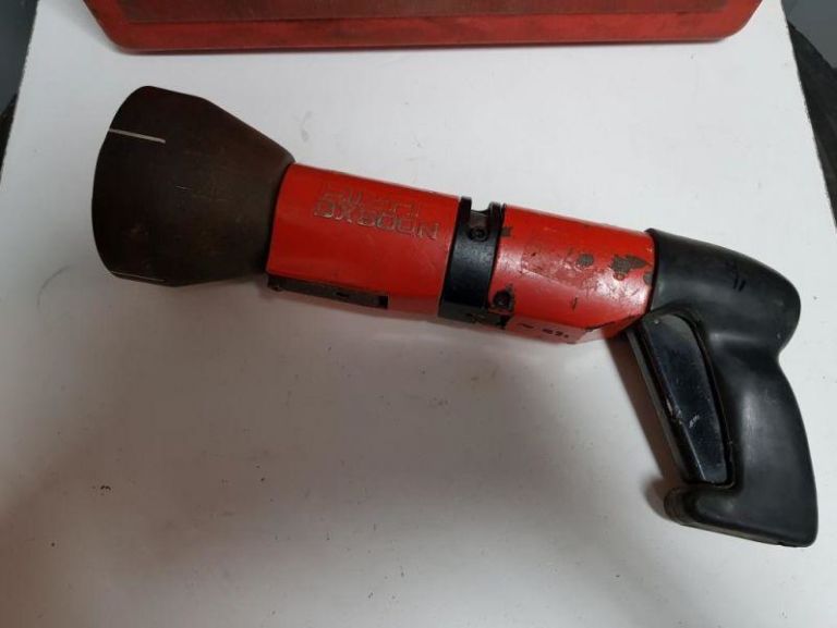 GWOŹDZIARKA OSADZAK HILTI DX600N W WALIZCE