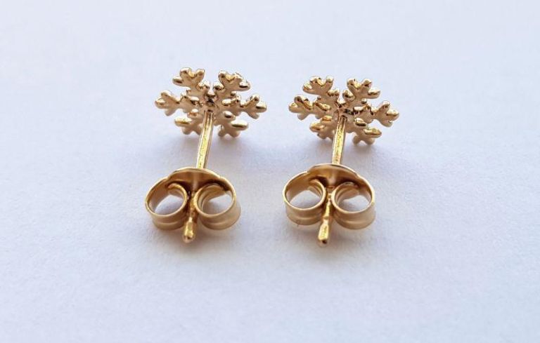 zlote-kolczyki-w-ksztalcie-sniezki-pr585-090g-plec-produkt-damski