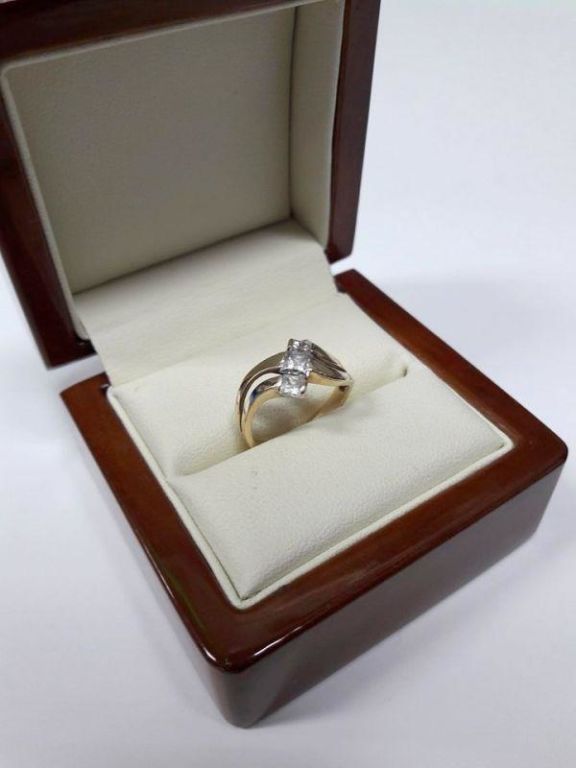 sliczny-zloty-pierscionek-p585-264g-r10-rodzaj-wyrob-jubilerski