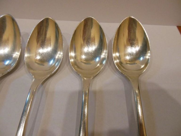 lyzeczki-deserowe-j-fraget-w-pudelku-od-loombard-stan-uzywany