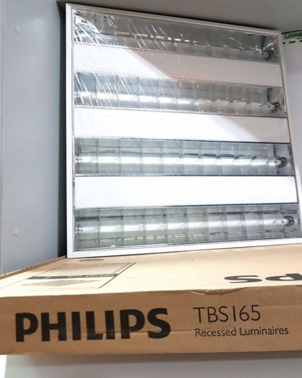 OPRAWA RASTROWA PHILIPS TBS165 - G 4XTL5 -14W /84