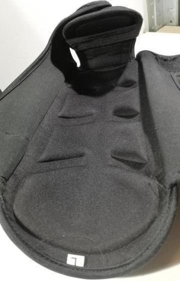 ochraniacze-na-piszczele-professional-fighter-rl-ean-gtin-1337181337113