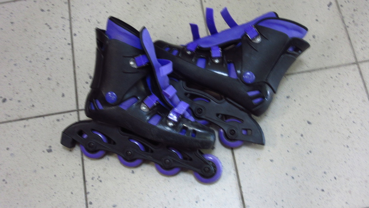 rolki-czarno-fioletowe-rozmiar-39-armii-krajowej-38-tczew