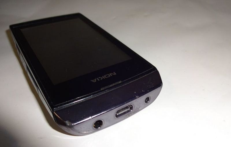 nokia-asha-306-lad-uszkodzona-stan-uszkodzony