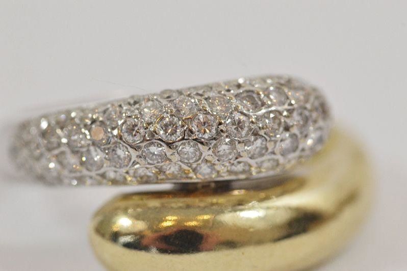 biale-i-zolte-zloto-18k-32-brylanty-18k-promocja-pilsudskiego-86-wroclaw