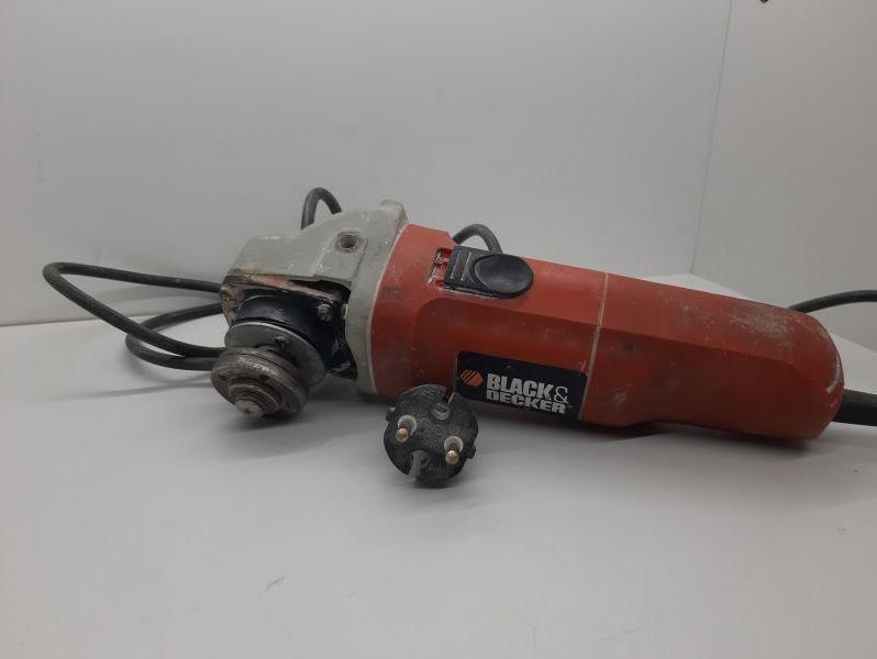 szlifierka-katowa-blackdecker-cd115-sobieskiego-40-jelenia-gora-sj