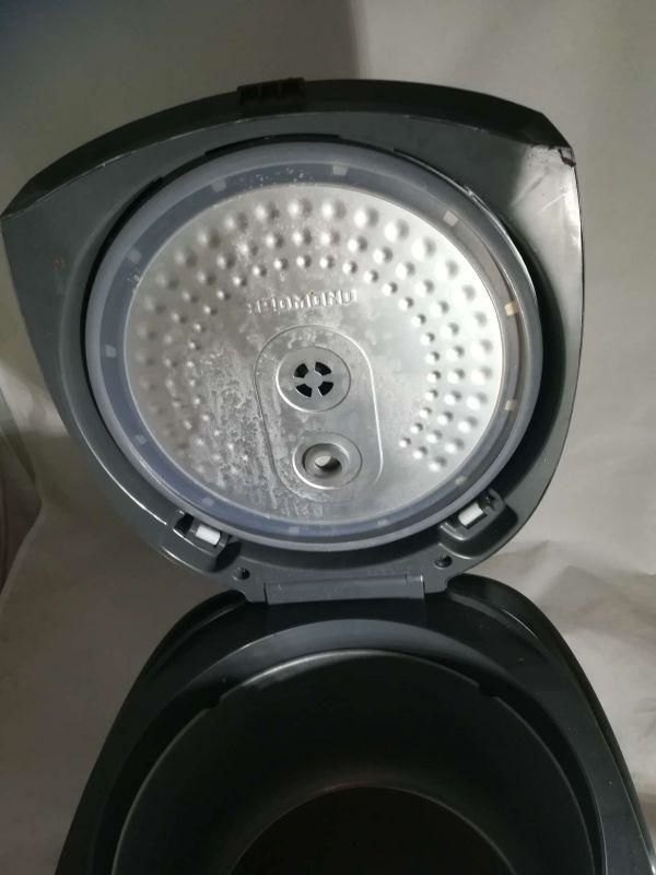 multicooker-redmond-rmc-m4510e-czytaj-opis-pojemnosc-5