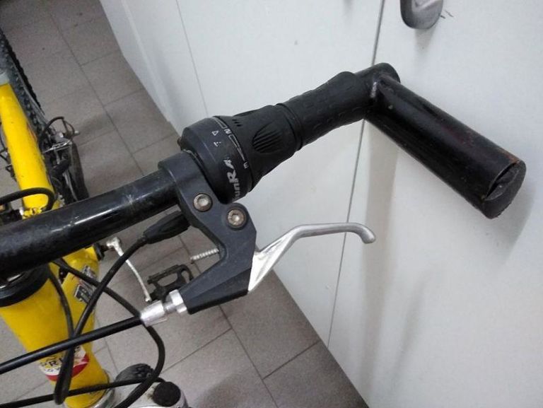 rower-travers-zolty-rozmiar-ramy-brak-informacji