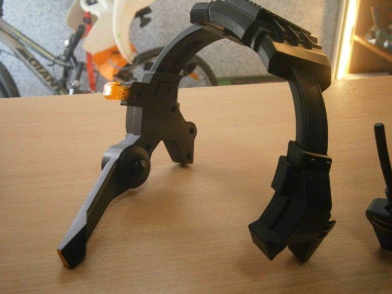 SPYNET WALKIE TALKIE KRÓTKOFALÓWKI VIBRASONIC