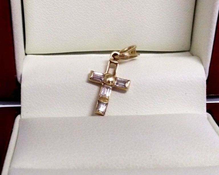 sliczny-zloty-krzyzyk-585-z-cyrkoniami-15-x-1-cm-warszawska-162-lomianki