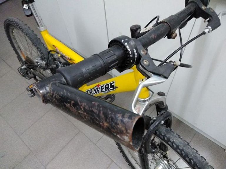 rower-travers-zolty-marka-inna-marka