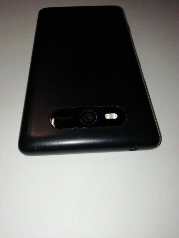 NOKIA LUMIA 820-OPIS!