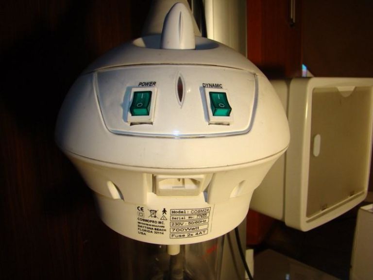 urzadzenie-do-piel-twarzy-cosmoprof-dermaflex-marka-248811-1958593