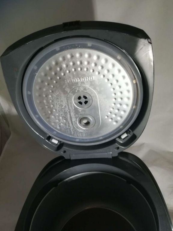 multicooker-redmond-rmc-m4510e-czytaj-opis-pojemnosc-5