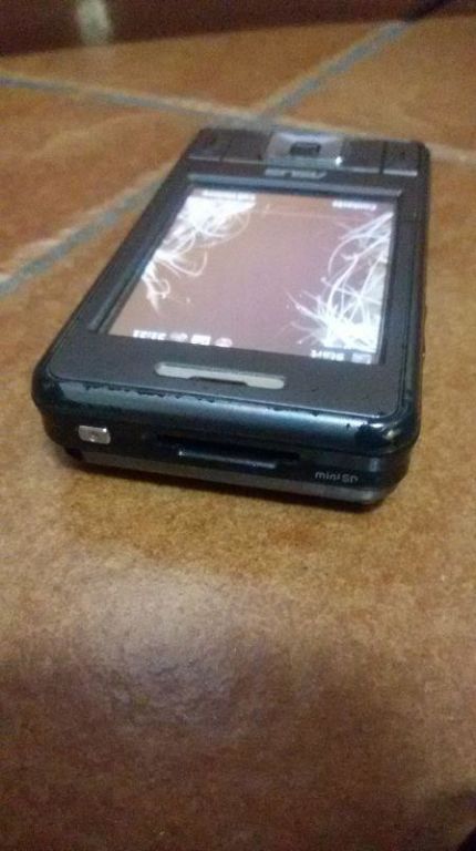 SMARTFON I NAWIGACJA ASUS P535