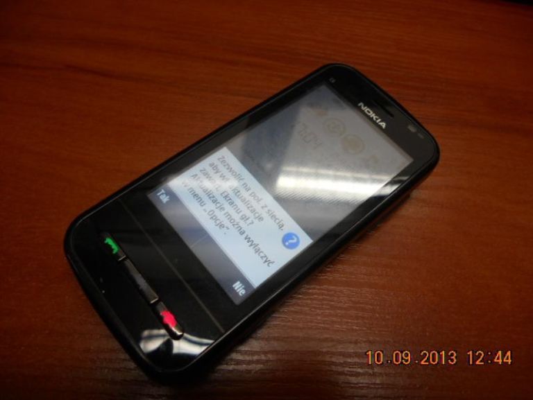 TELEFON NOKIA C6