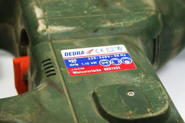 mlotowiertarka-dedra-ded7832-1100w-typ-uchwytu-sds-plus