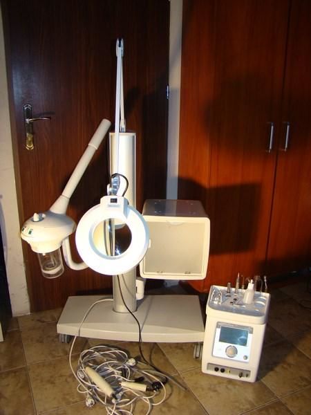 urzadzenie-do-piel-twarzy-cosmoprof-dermaflex-stan-11323-2