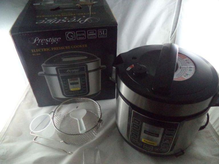 MULTIWAR PRESTIGE ELECTRIC PRESSURE COOKER PG-184